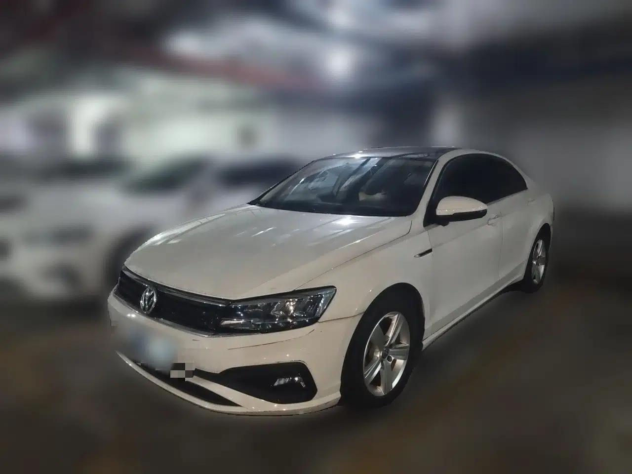 Volkswagen Lamando 2021 230TSI DSG Fashion Edition — миниатюра 1