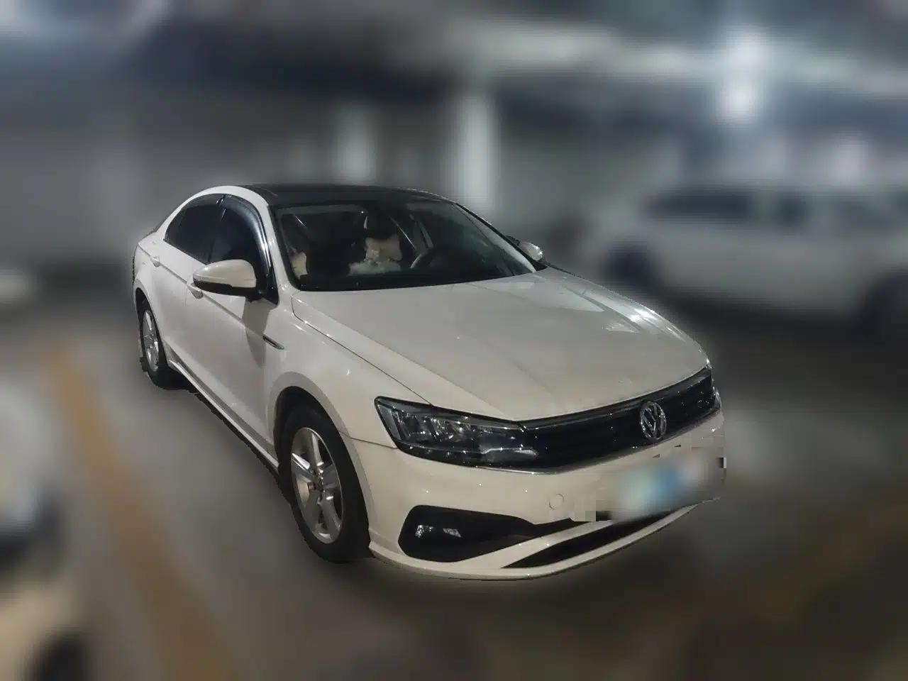 Volkswagen Lamando 2021 230TSI DSG Fashion Edition — миниатюра 3