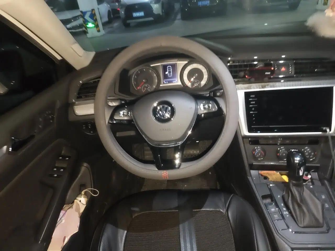 Volkswagen Lamando 2021 230TSI DSG Fashion Edition — миниатюра 10