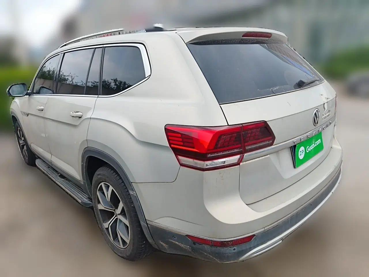 Volkswagen Teramont 2017 380TSI Four-Wheel Drive Luxury Edition — миниатюра 4