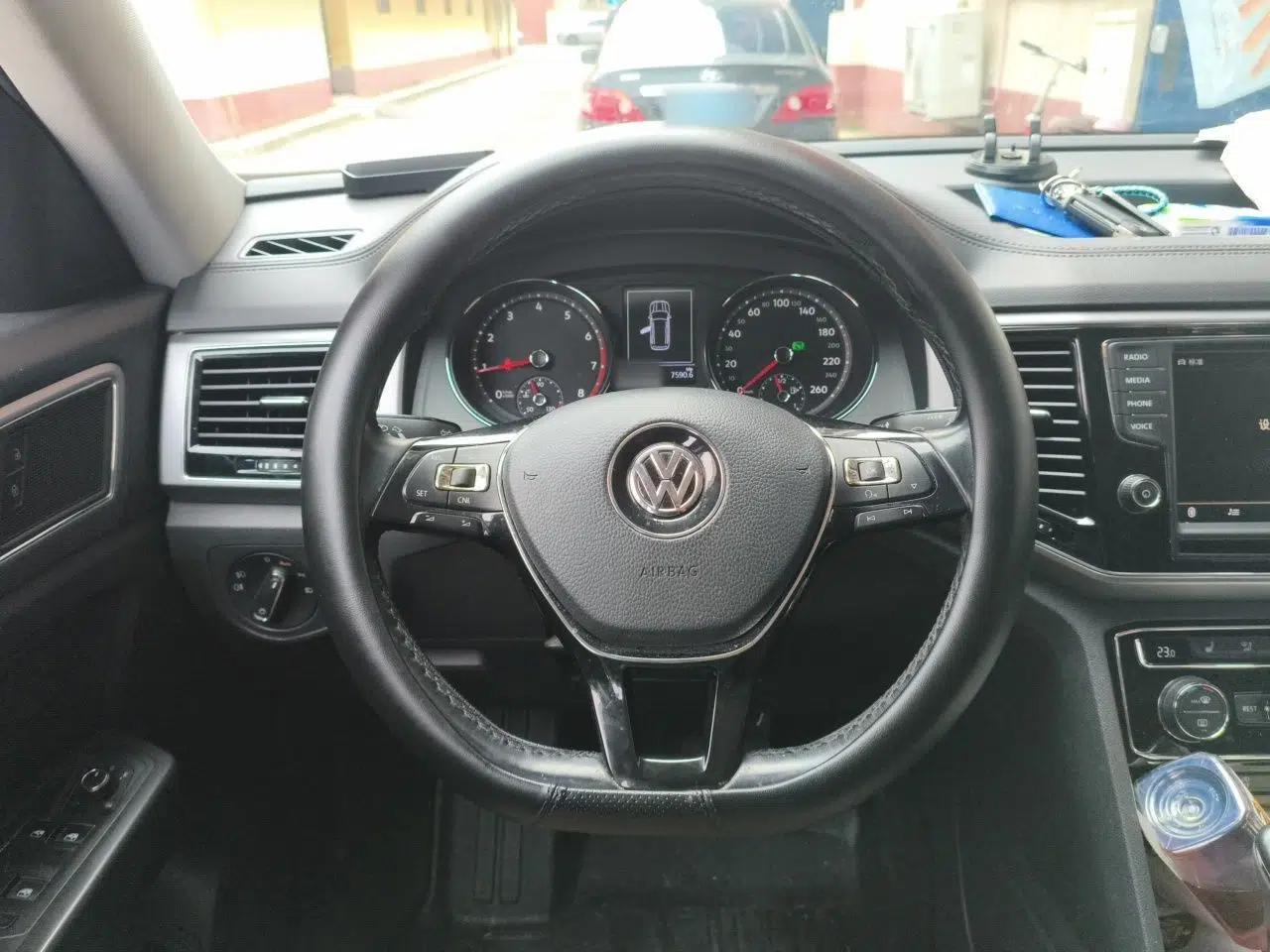 Volkswagen Teramont 2017 380TSI Four-Wheel Drive Luxury Edition — миниатюра 10