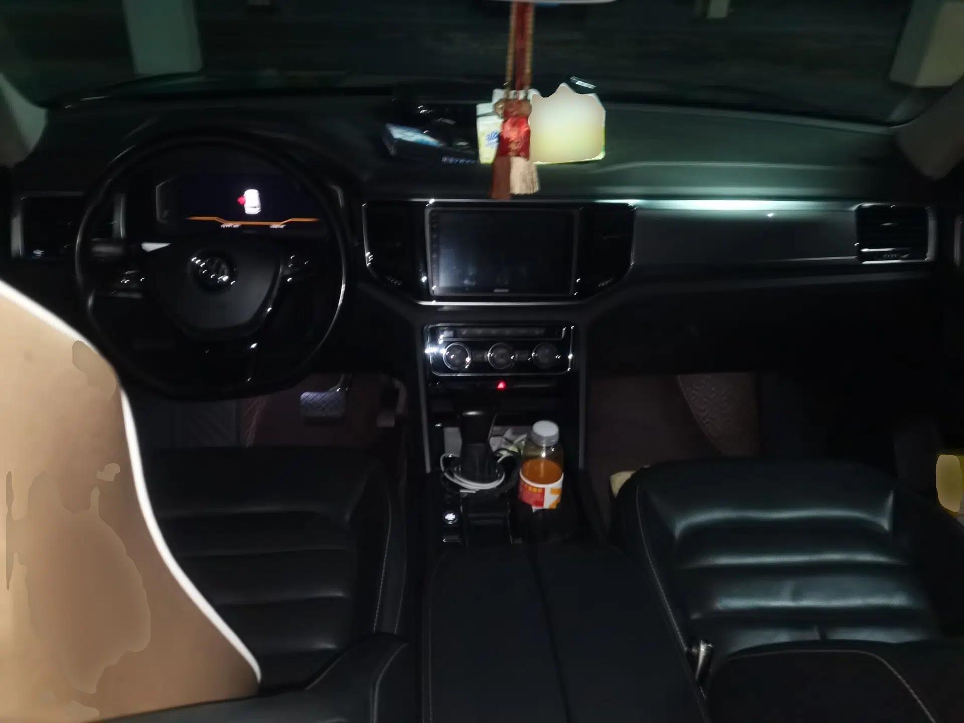 Volkswagen Teramont 2019 330TSI Two-Wheel-Drive Luxury Edition China V Standard — миниатюра 9
