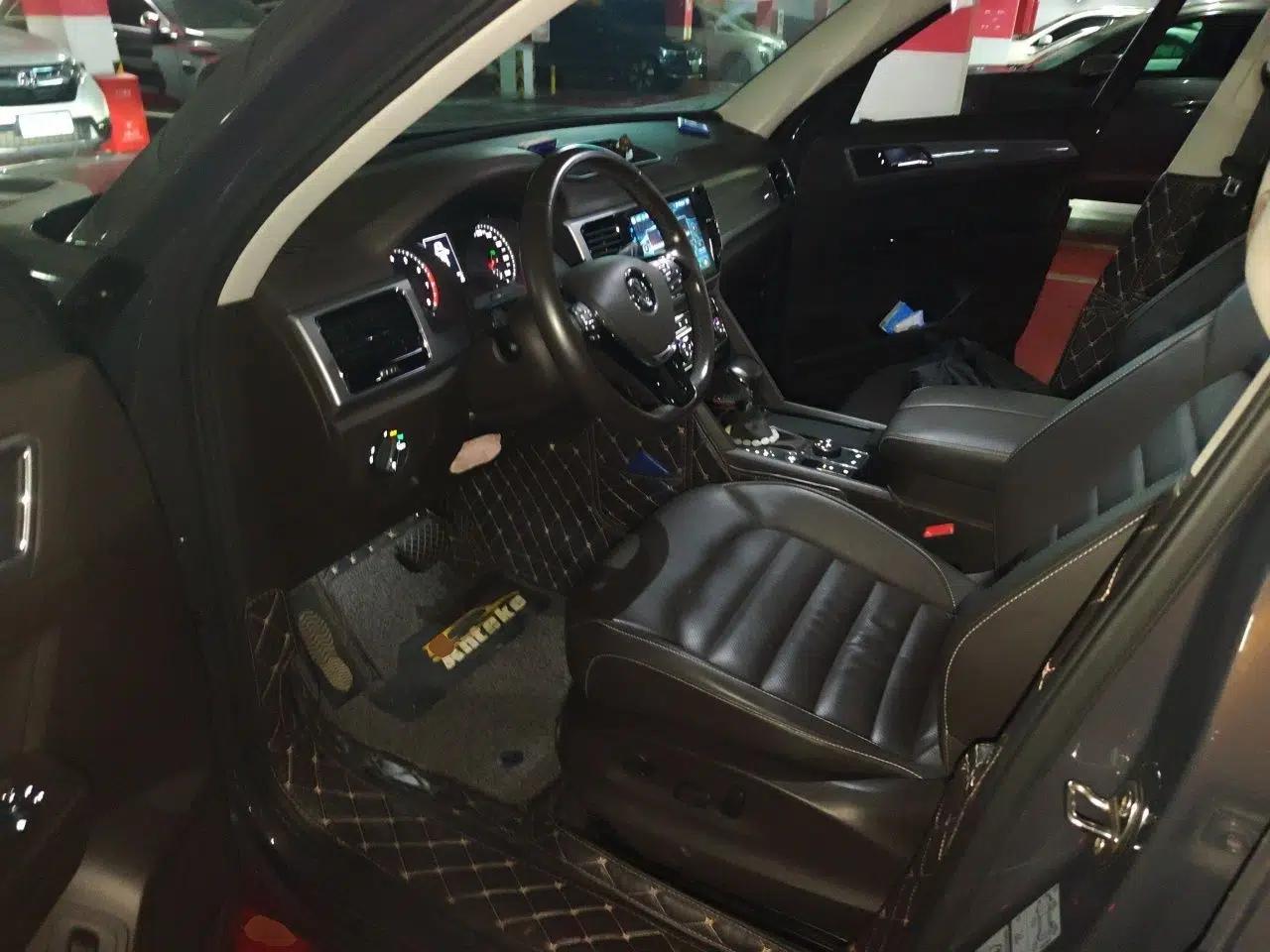 Volkswagen Teramont 2017 530 V6 Four-Wheel Drive Luxury Edition — миниатюра 16