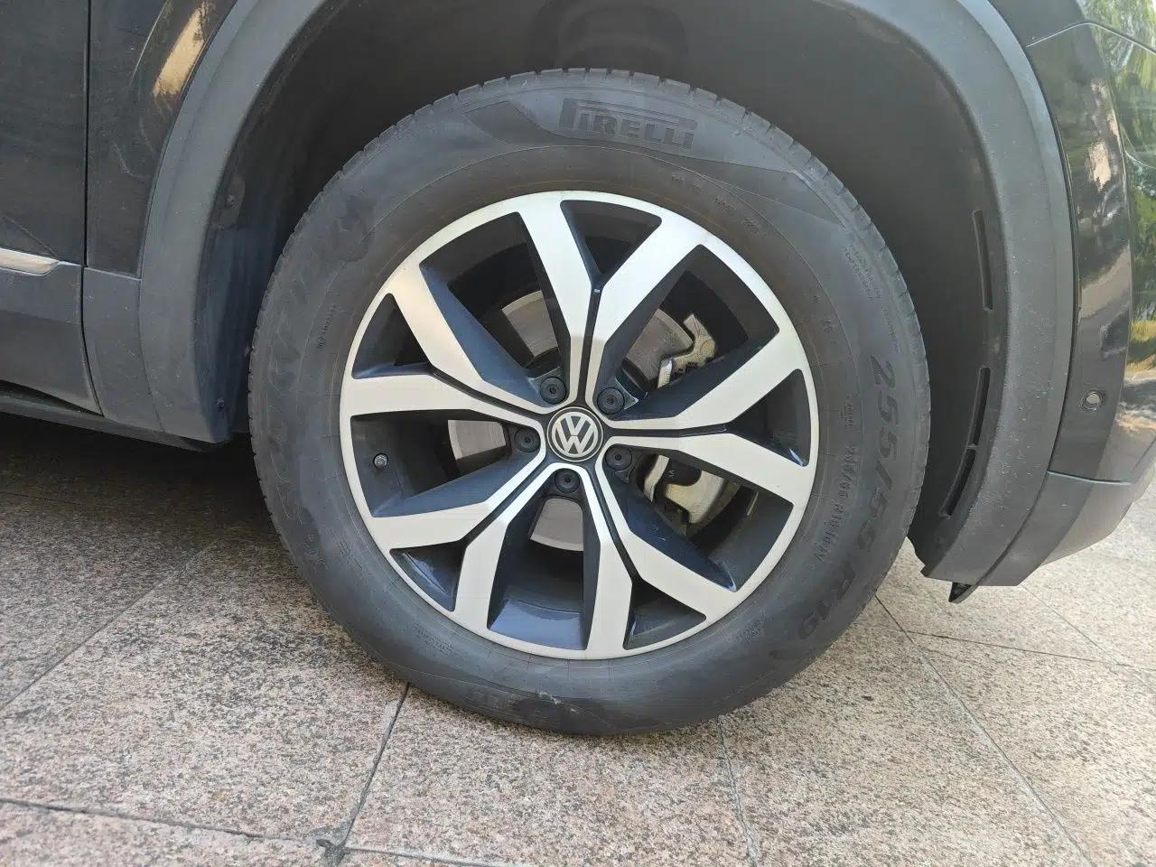 Volkswagen Teramont 2020 Revised Version 330TSI Two-Wheel Drive Luxury Edition — миниатюра 8