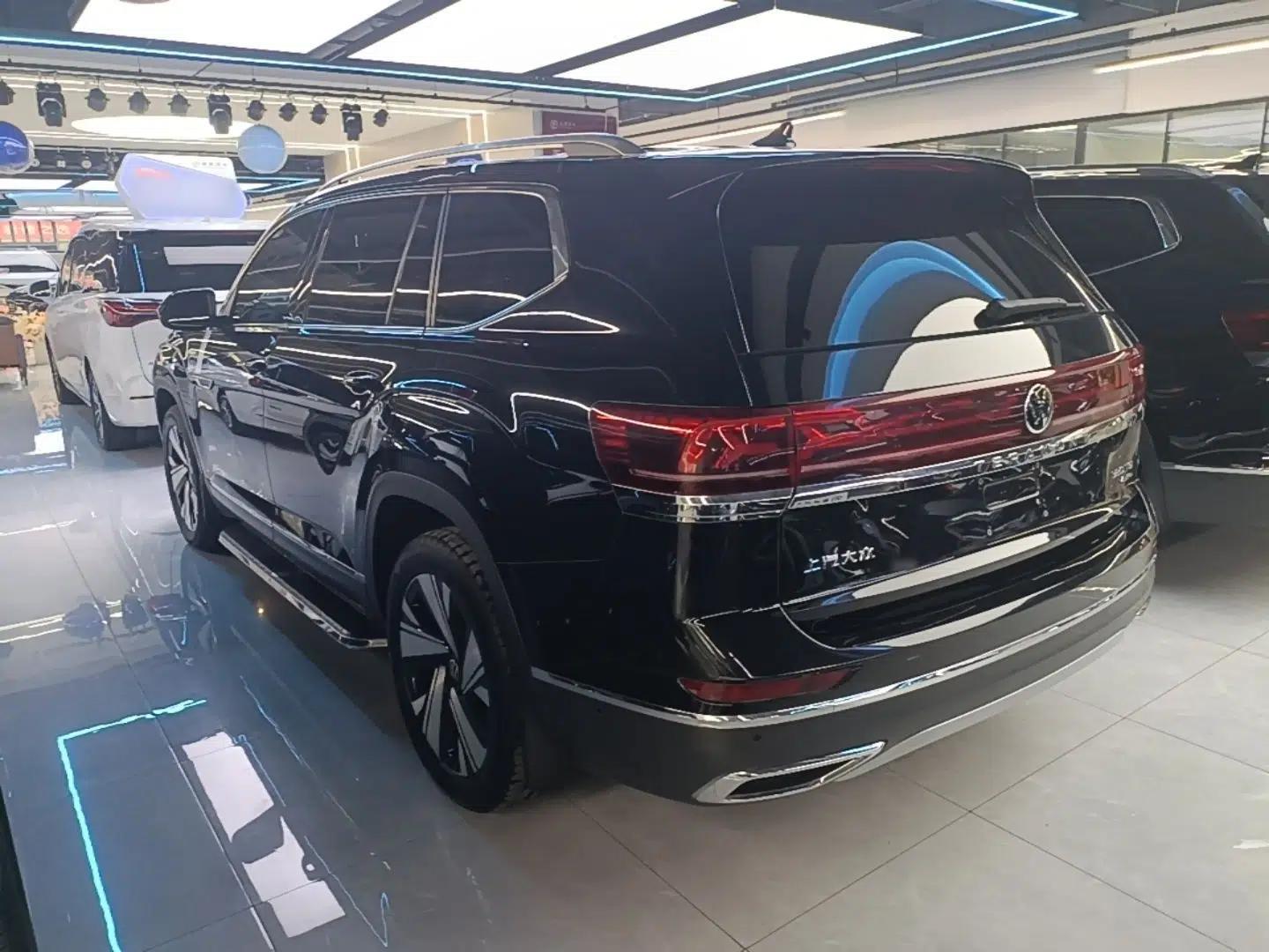Volkswagen Teramont 2023 380TSI Four-Wheel Drive Prestige Luxury Edition — миниатюра 4
