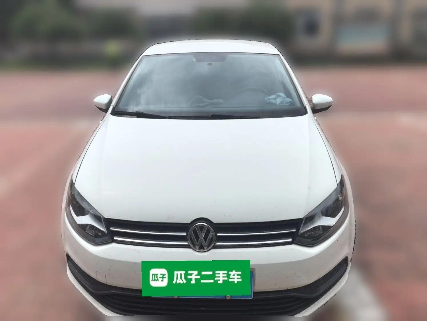 Volkswagen Polo 2014 1.4L Manual Fashion Edition — миниатюра 2