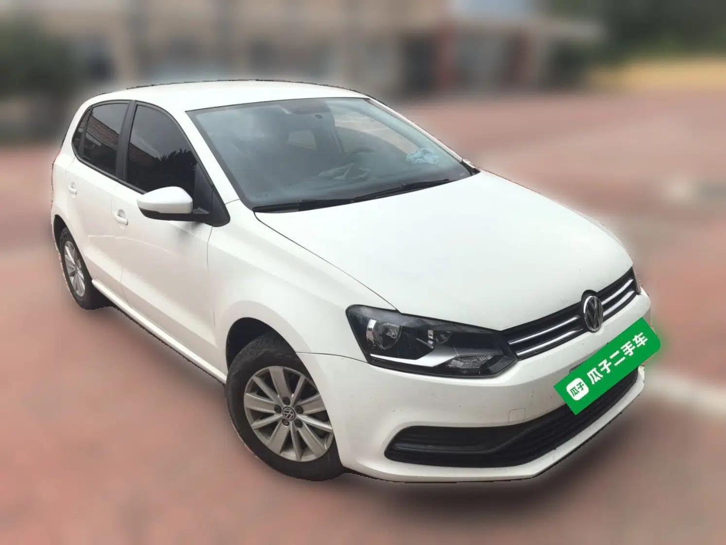 Volkswagen Polo 2014 1.4L Manual Fashion Edition — миниатюра 3