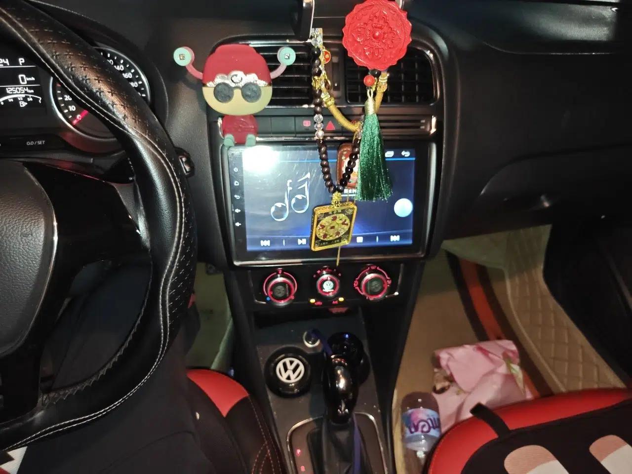 Volkswagen Polo 2014 1.4L Automatic Comfort Edition — миниатюра 13