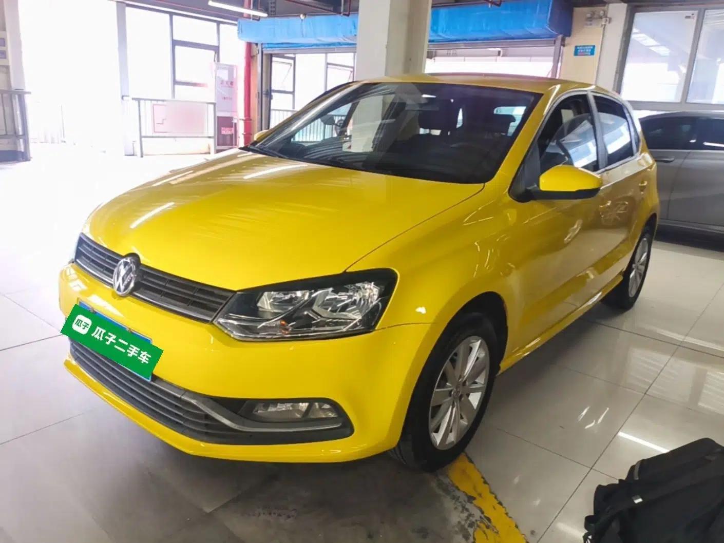 Volkswagen Polo 2014 1.6L Automatic Comfort Edition — миниатюра 1