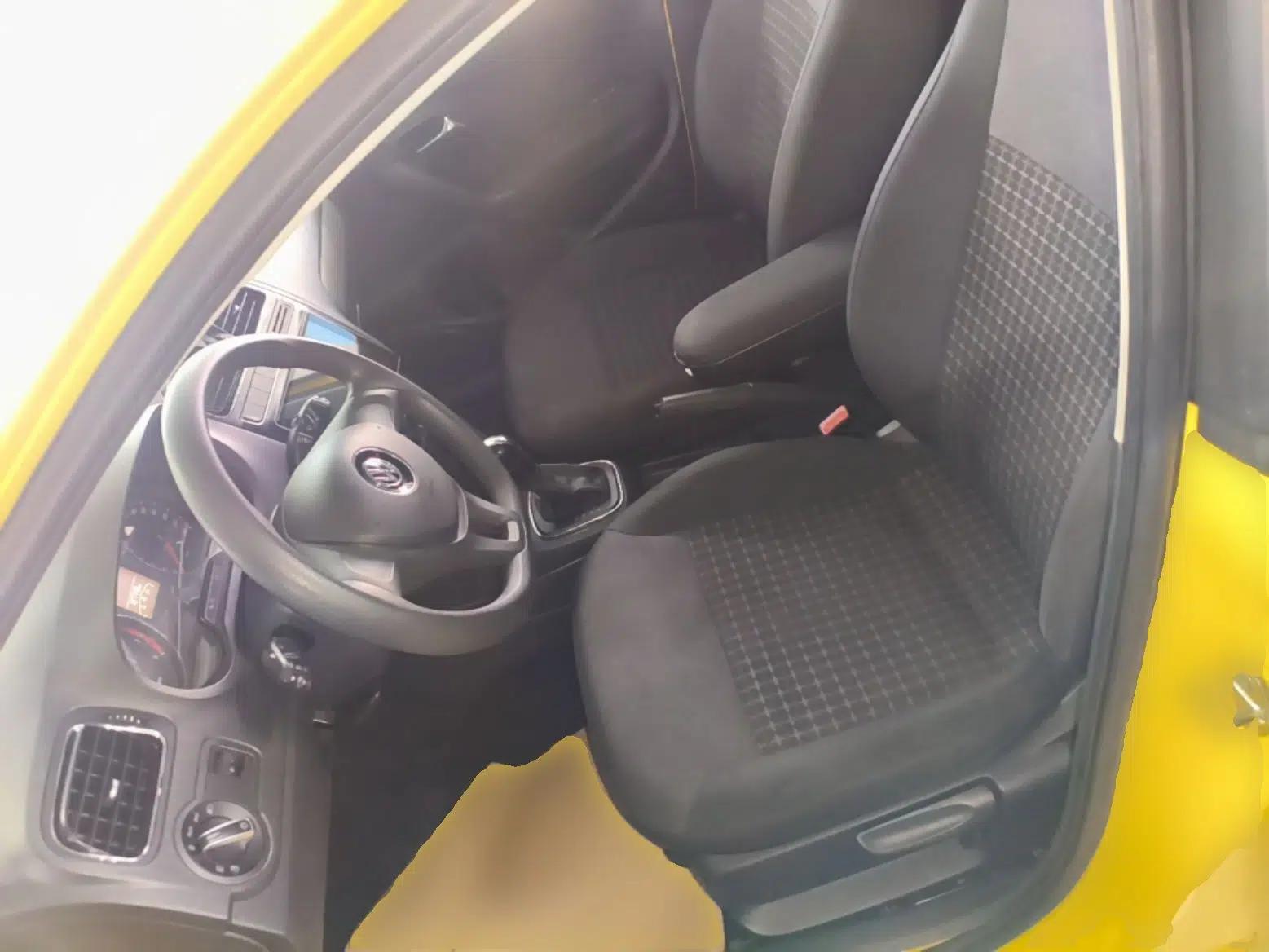 Volkswagen Polo 2014 1.6L Automatic Comfort Edition — миниатюра 17