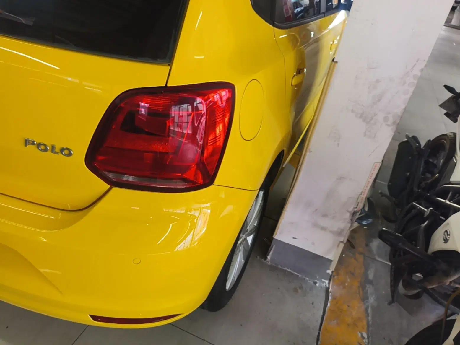 Volkswagen Polo 2014 1.6L Automatic Comfort Edition — миниатюра 9
