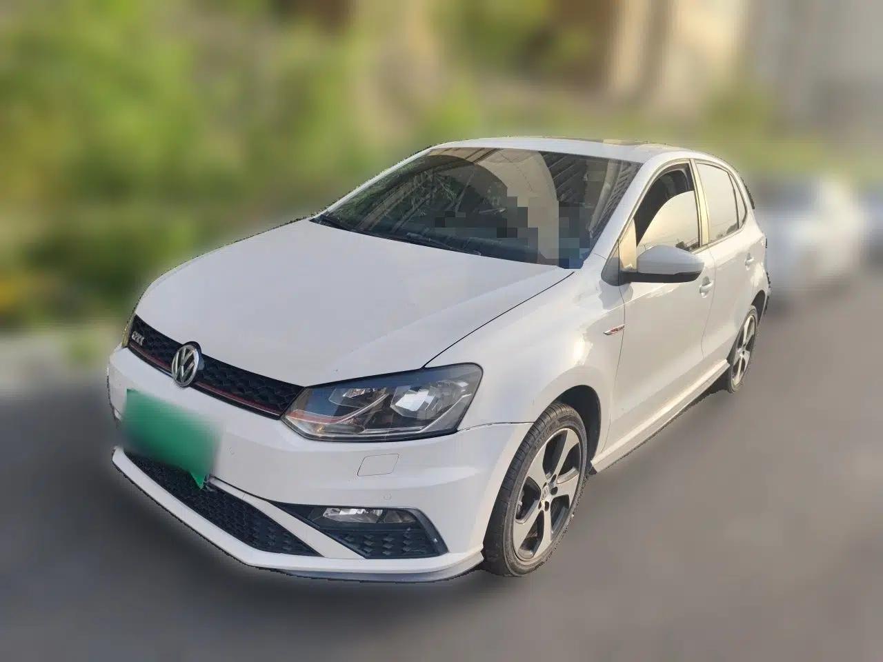 Volkswagen Polo 2014 1.6L Automatic Luxury Edition — миниатюра 1