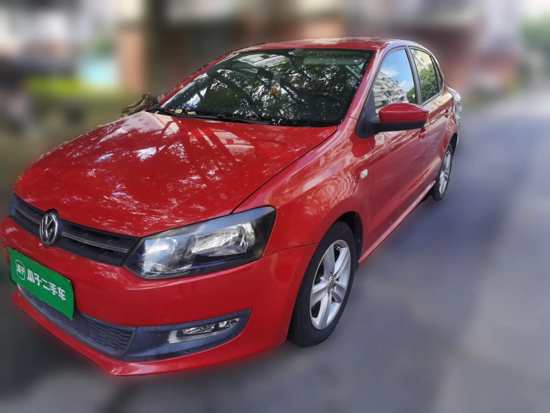 Volkswagen Polo 2011 1.6L Automatic ZhiShang Version — миниатюра 1