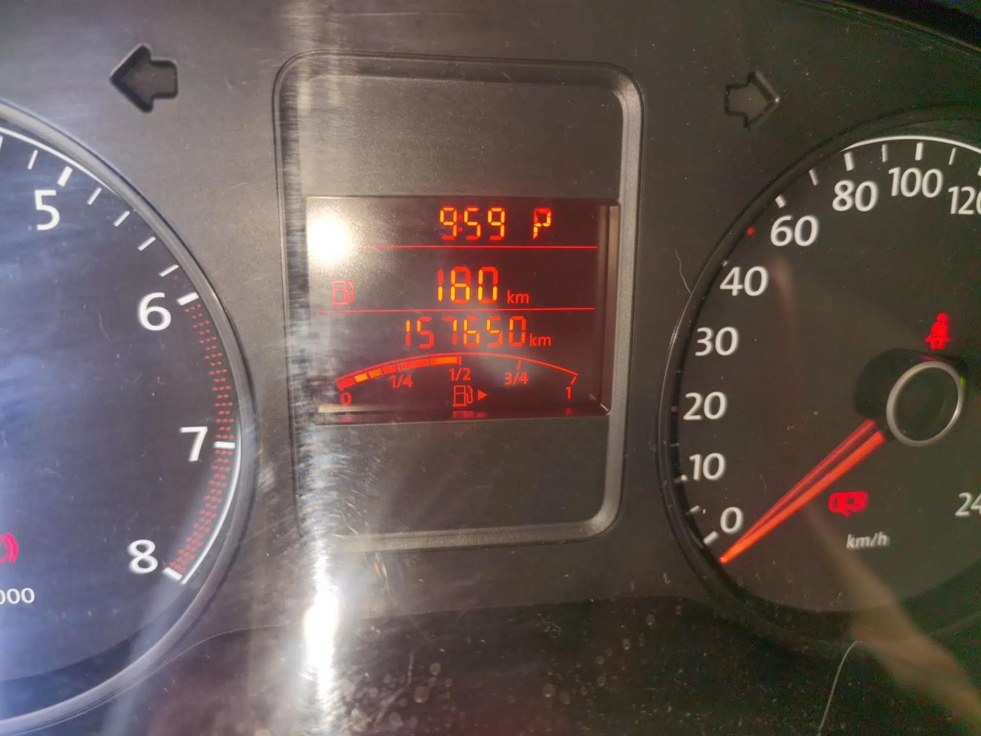 Volkswagen Polo 2011 1.6L Automatic ZhiShang Version — миниатюра 12