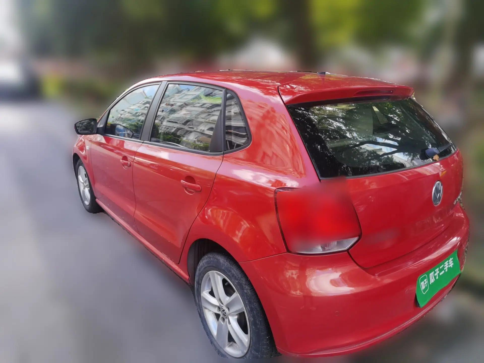 Volkswagen Polo 2011 1.6L Automatic ZhiShang Version — миниатюра 4