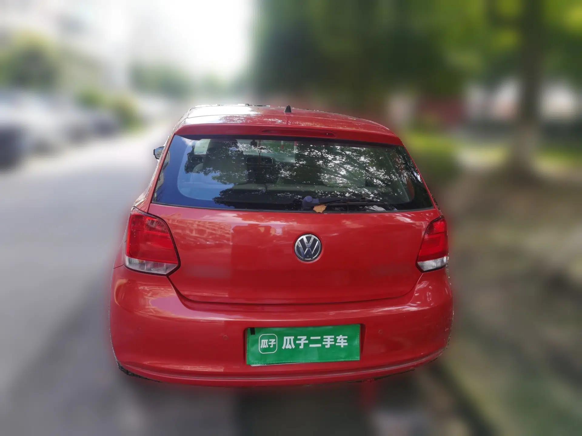 Volkswagen Polo 2011 1.6L Automatic ZhiShang Version — миниатюра 5