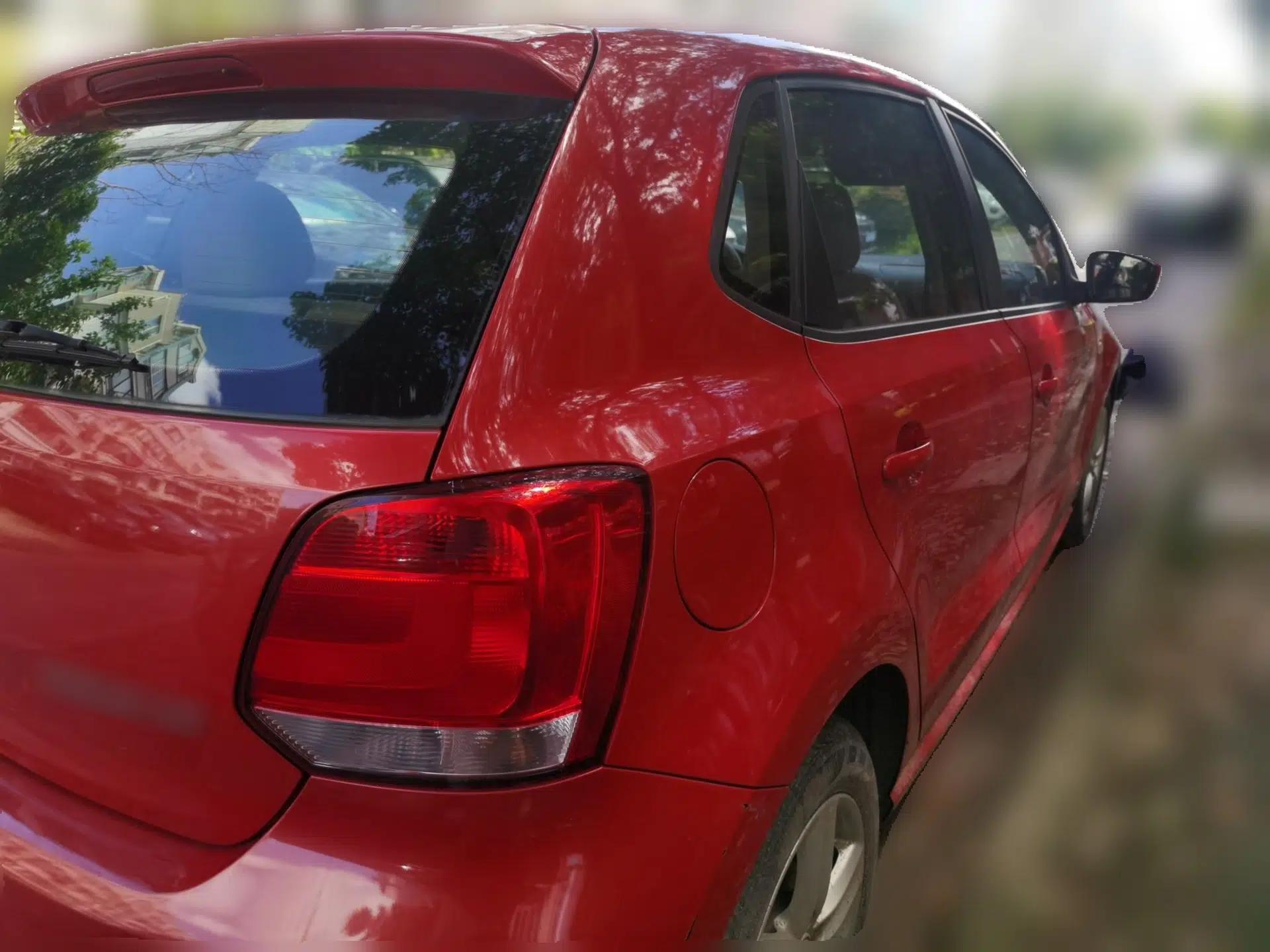 Volkswagen Polo 2011 1.6L Automatic ZhiShang Version — миниатюра 6