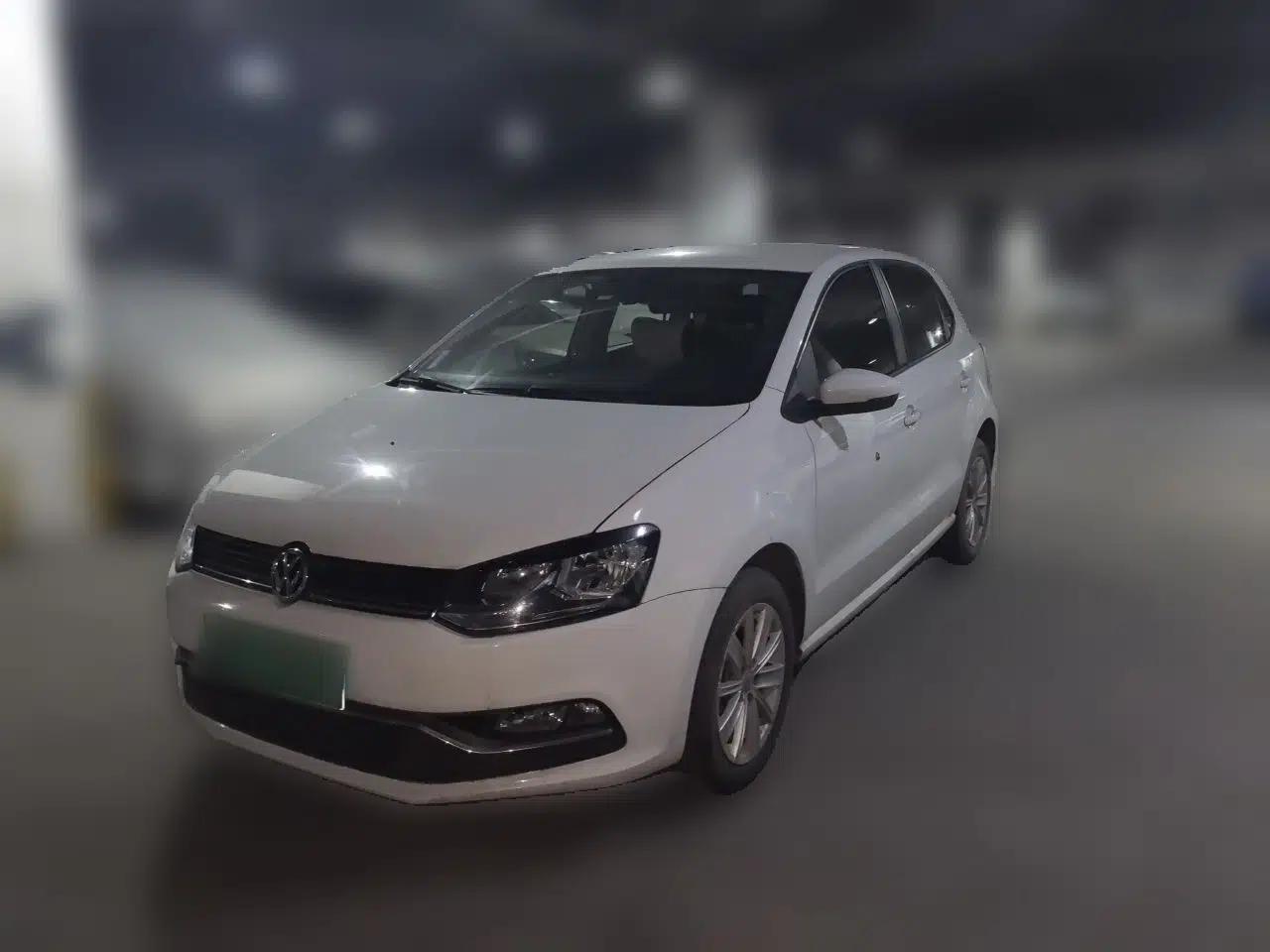 Volkswagen Polo 2014 1.6L Automatic Comfort Edition — миниатюра 1