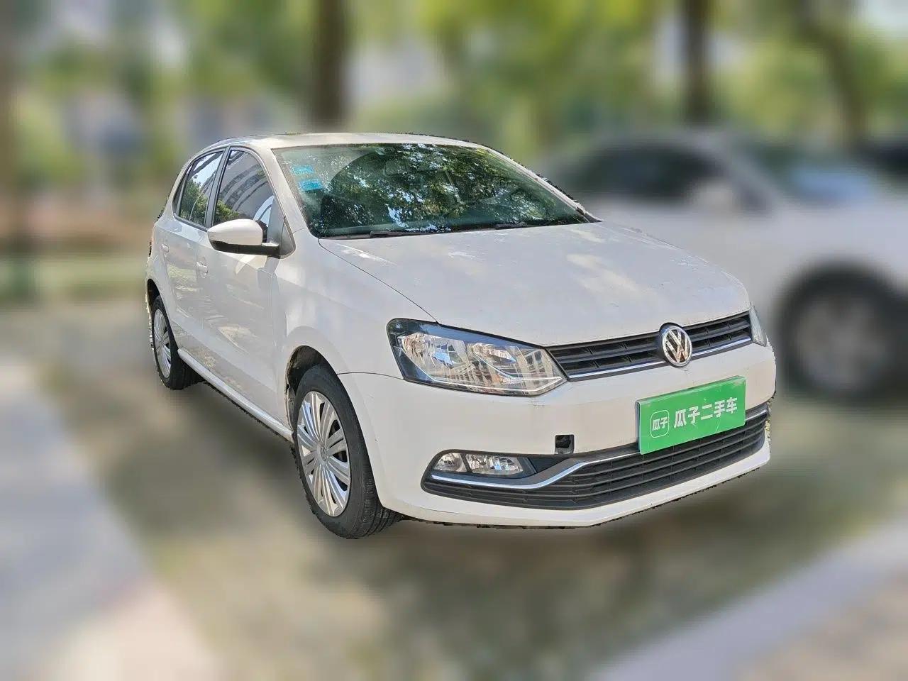 Volkswagen Polo 2016 1.6L Automatic Comfort Model — миниатюра 3