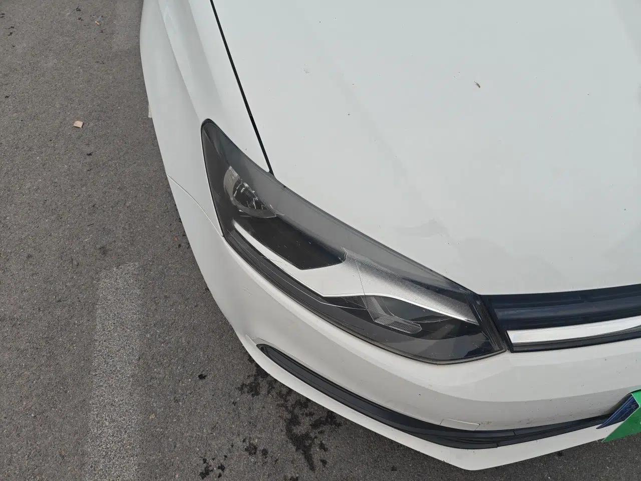 Volkswagen Polo 2016 1.4L Automatic Trendy Model — миниатюра 7