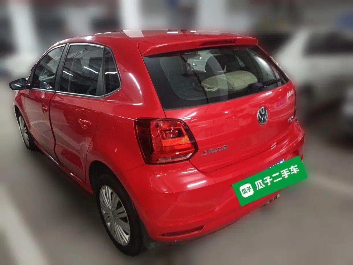 Volkswagen Polo 2016 1.6L Automatic Comfort Model — миниатюра 4