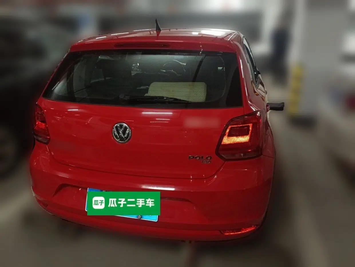 Volkswagen Polo 2016 1.6L Automatic Comfort Model — миниатюра 5
