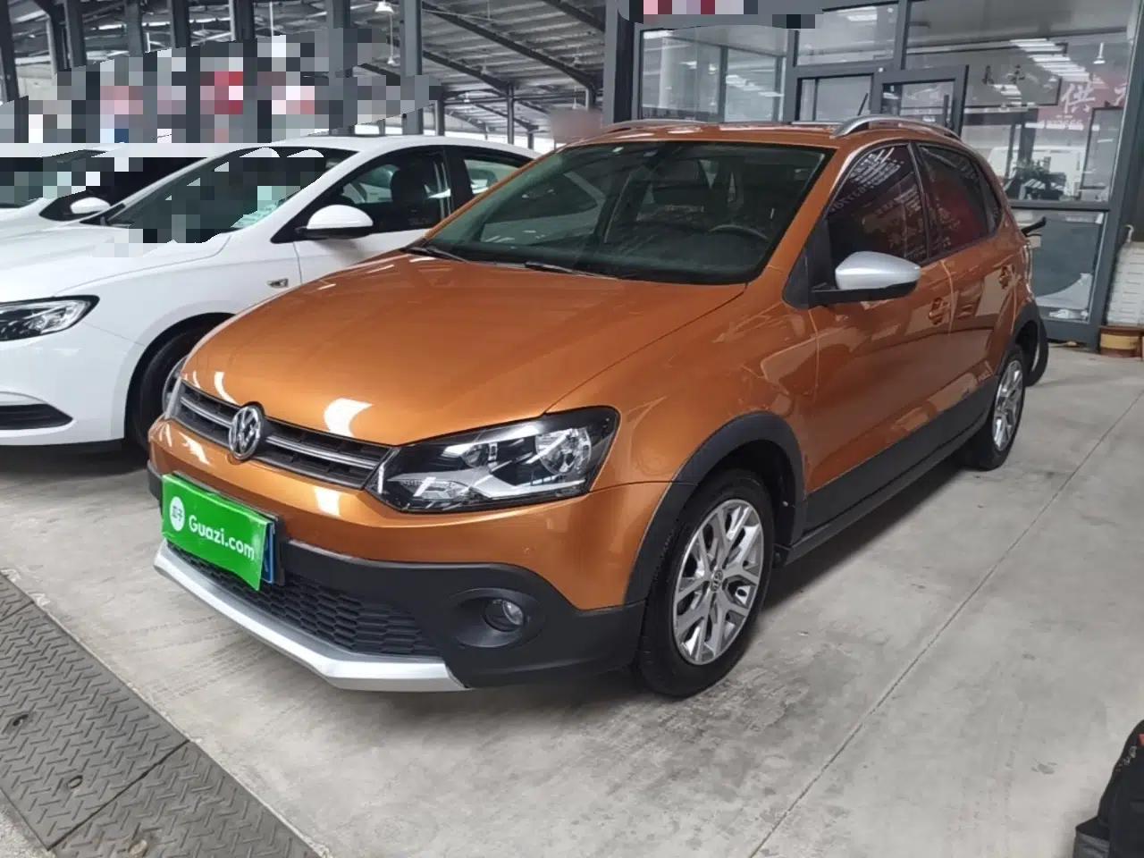 Volkswagen Polo 2014 1.6L Cross Polo Automatic — миниатюра 1