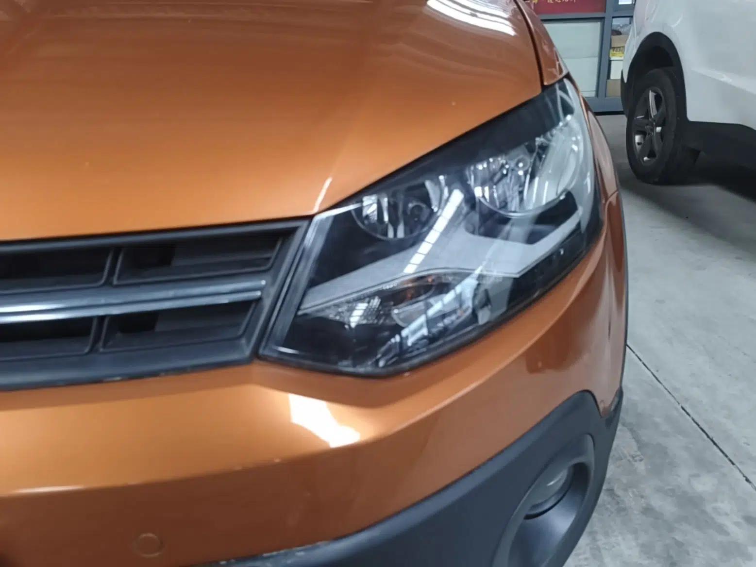 Volkswagen Polo 2014 1.6L Cross Polo Automatic — миниатюра 8