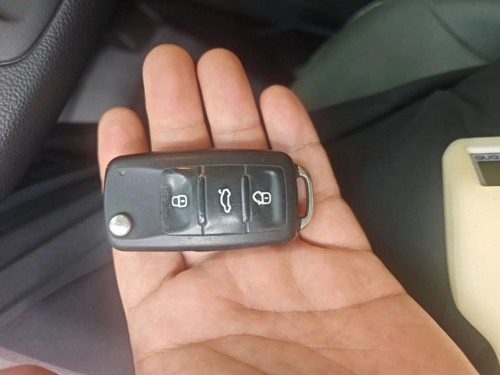 Volkswagen Polo 2014 1.4L Manual Comfort Edition — миниатюра 28
