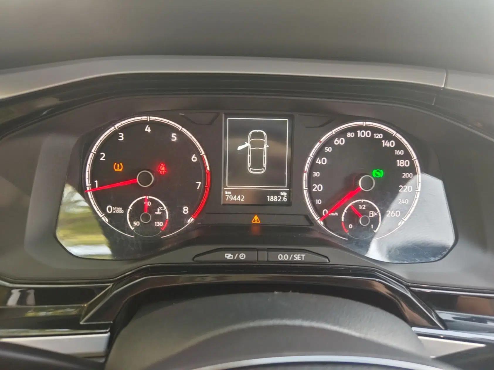 Volkswagen Polo 2019 Plus 1.5L Automatic Colorful Technology Edition — миниатюра 19