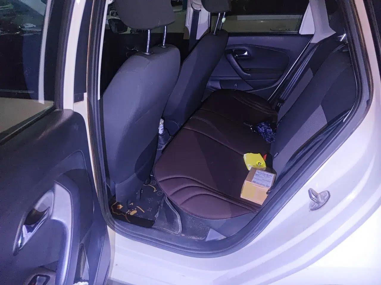 Volkswagen Polo 2016 1.4L Automatic Trendy Model — миниатюра 17
