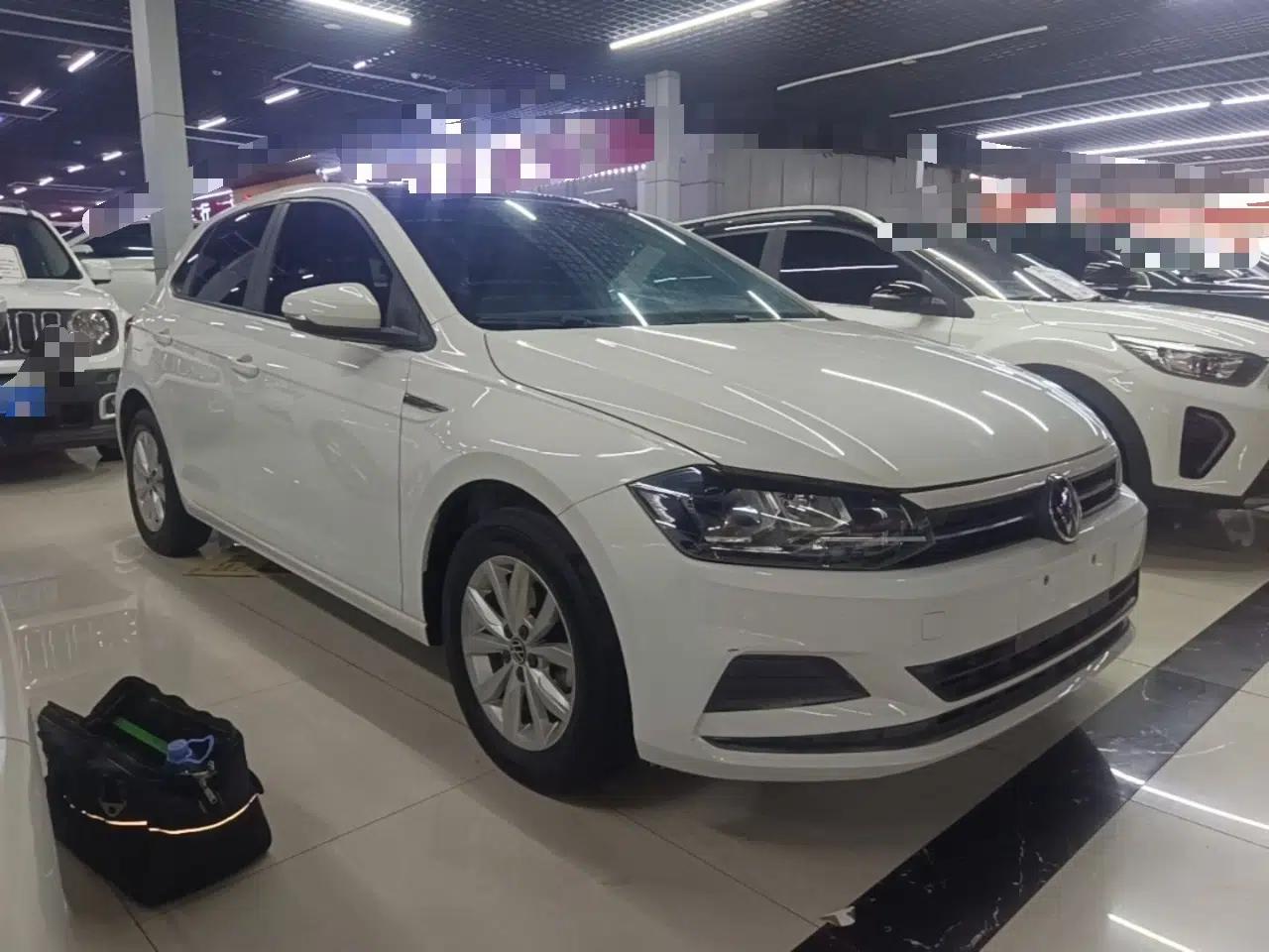 Volkswagen Polo 2021 Plus 1.5L Automatic Colorful Tech Edition — миниатюра 3