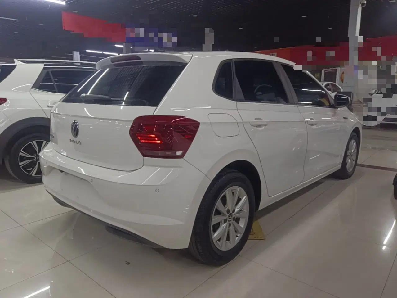 Volkswagen Polo 2021 Plus 1.5L Automatic Colorful Tech Edition — миниатюра 6
