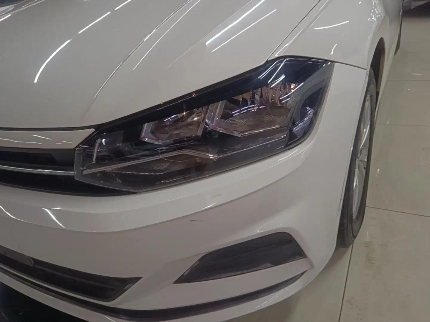 Volkswagen Polo 2021 Plus 1.5L Automatic Colorful Tech Edition — миниатюра 8