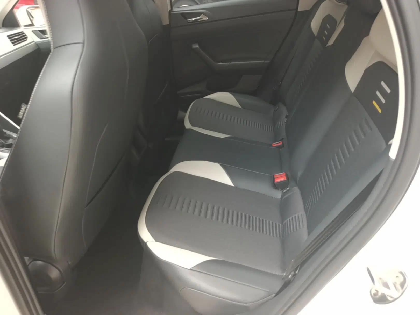 Volkswagen Polo 2021 Plus 1.5L Automatic Colorful Tech Edition — миниатюра 20