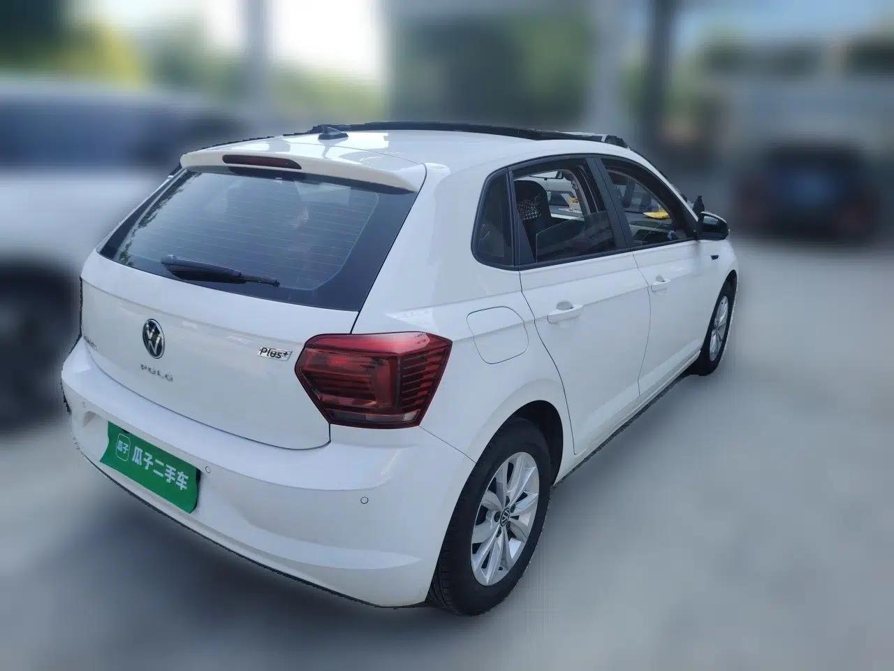 Volkswagen Polo 2019 Plus 1.5L Automatic Colorful Technology Edition — миниатюра 4