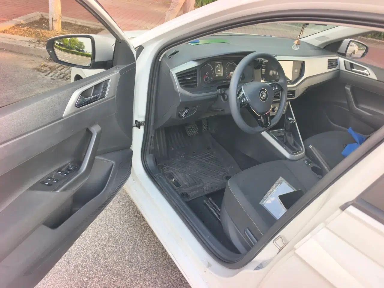 Volkswagen Polo 2019 Plus 1.5L Automatic Panoramic Enjoyment Edition — миниатюра 16