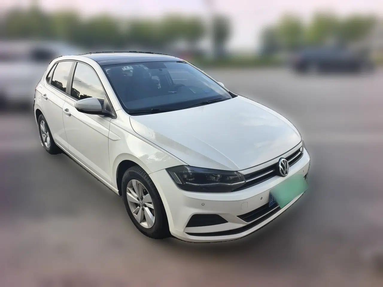 Volkswagen Polo 2019 Plus 1.5L Automatic Panoramic Enjoyment Edition — миниатюра 3