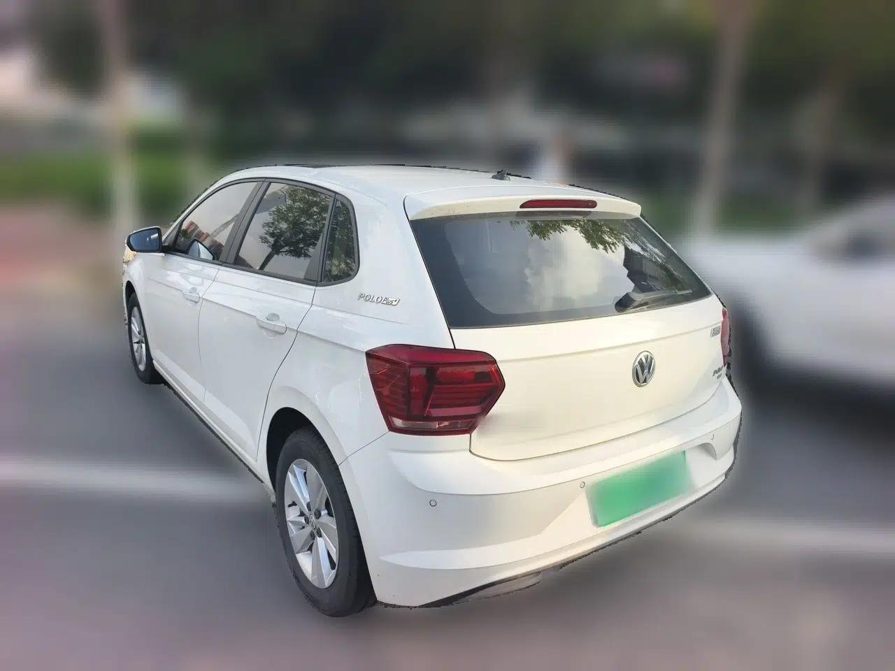 Volkswagen Polo 2019 Plus 1.5L Automatic Panoramic Enjoyment Edition — миниатюра 4
