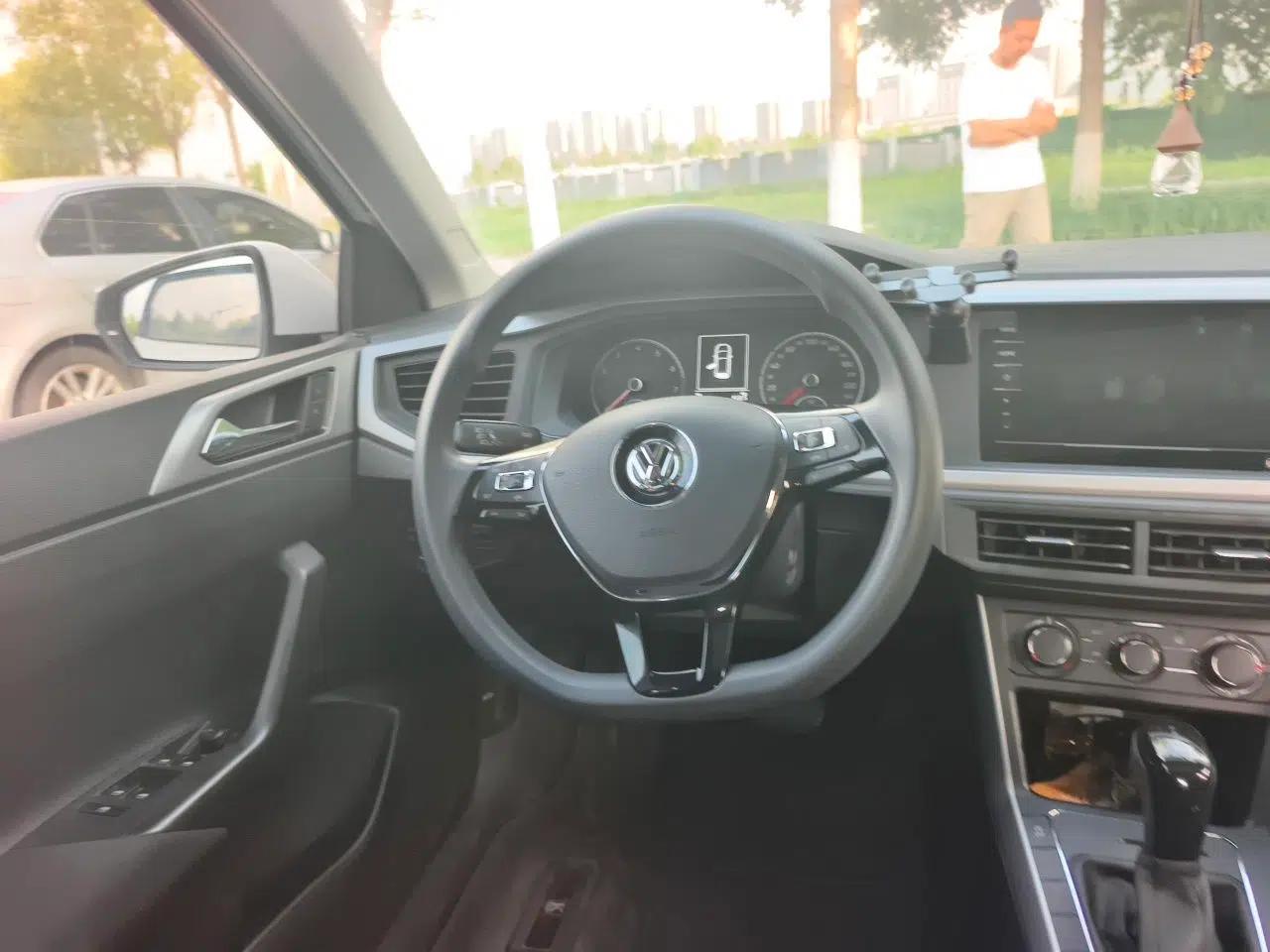 Volkswagen Polo 2019 Plus 1.5L Automatic Panoramic Enjoyment Edition — миниатюра 10
