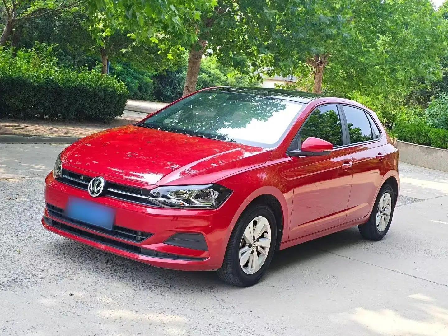 Volkswagen Polo 2019 Plus 1.5L Automatic Panoramic Enjoyment Edition — миниатюра 1