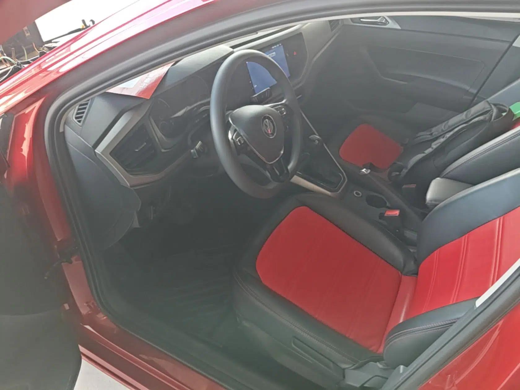 Volkswagen Polo 2019 Plus 1.5L Automatic Panoramic Enjoyment Edition — миниатюра 18