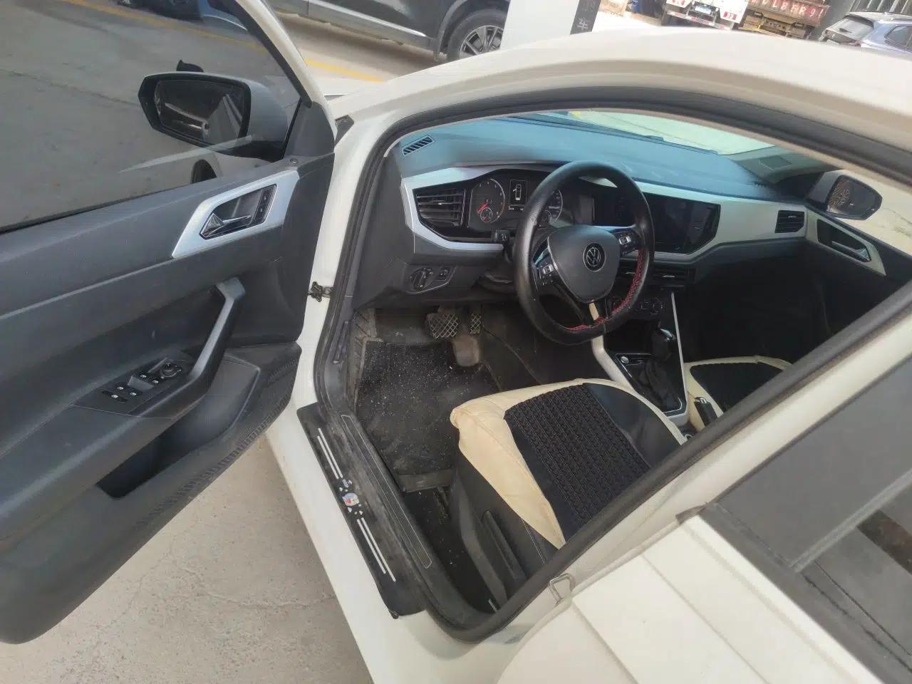 Volkswagen Polo 2021 Plus 1.5L Automatic Colorful Tech Edition — миниатюра 16