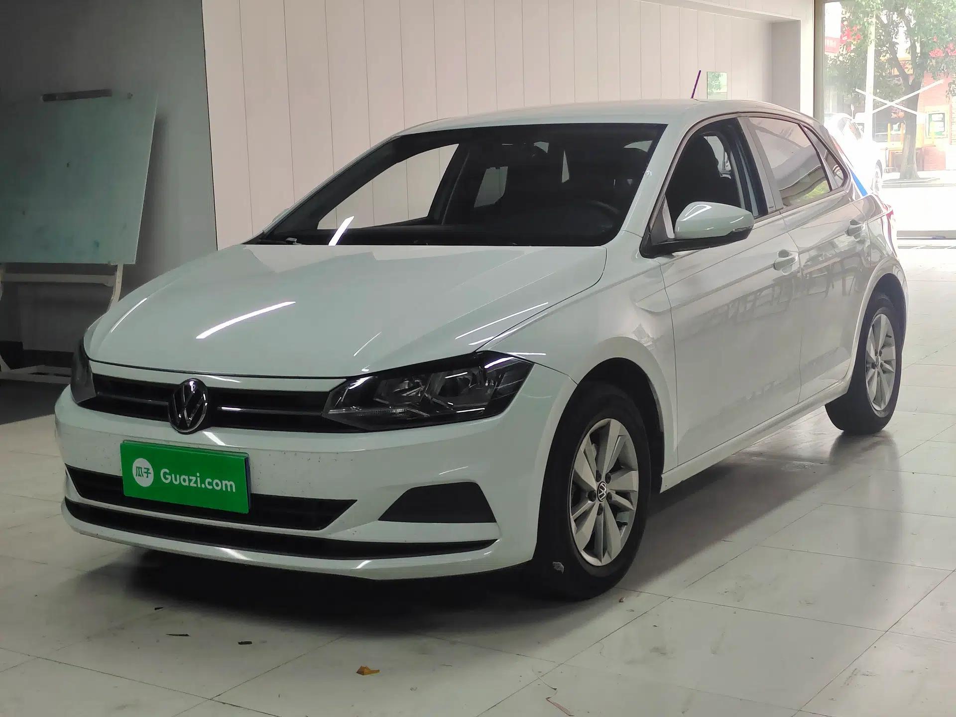 Volkswagen Polo 2023 Plus 1.5L Automatic Enjoy-the-Moment Edition — миниатюра 1