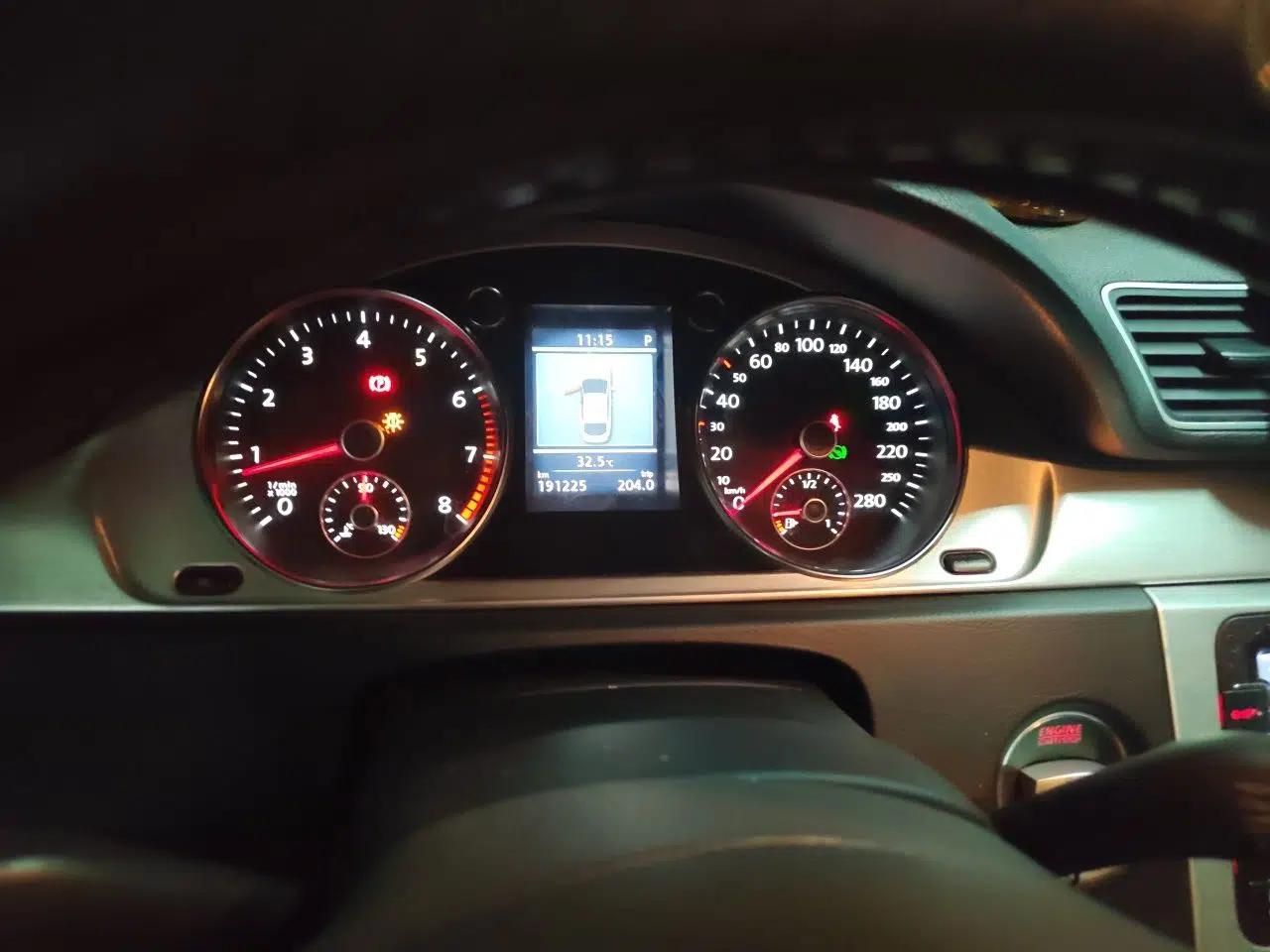 Volkswagen FAW-Volkswagen CC 2012 2.0 TSI Luxury Model — миниатюра 11