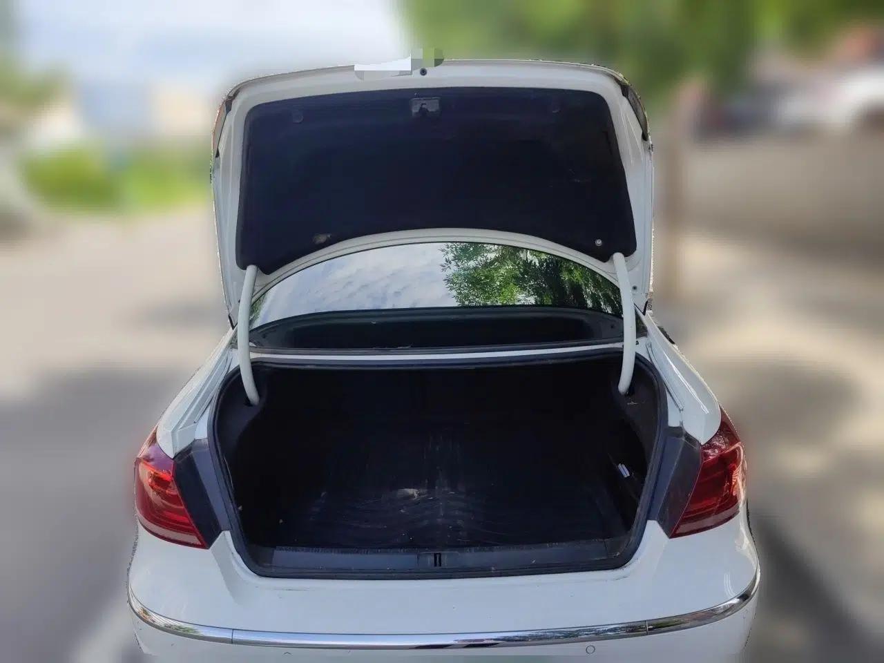 Volkswagen FAW-Volkswagen CC 2013 2.0 TSI Ultimate Model — миниатюра 19