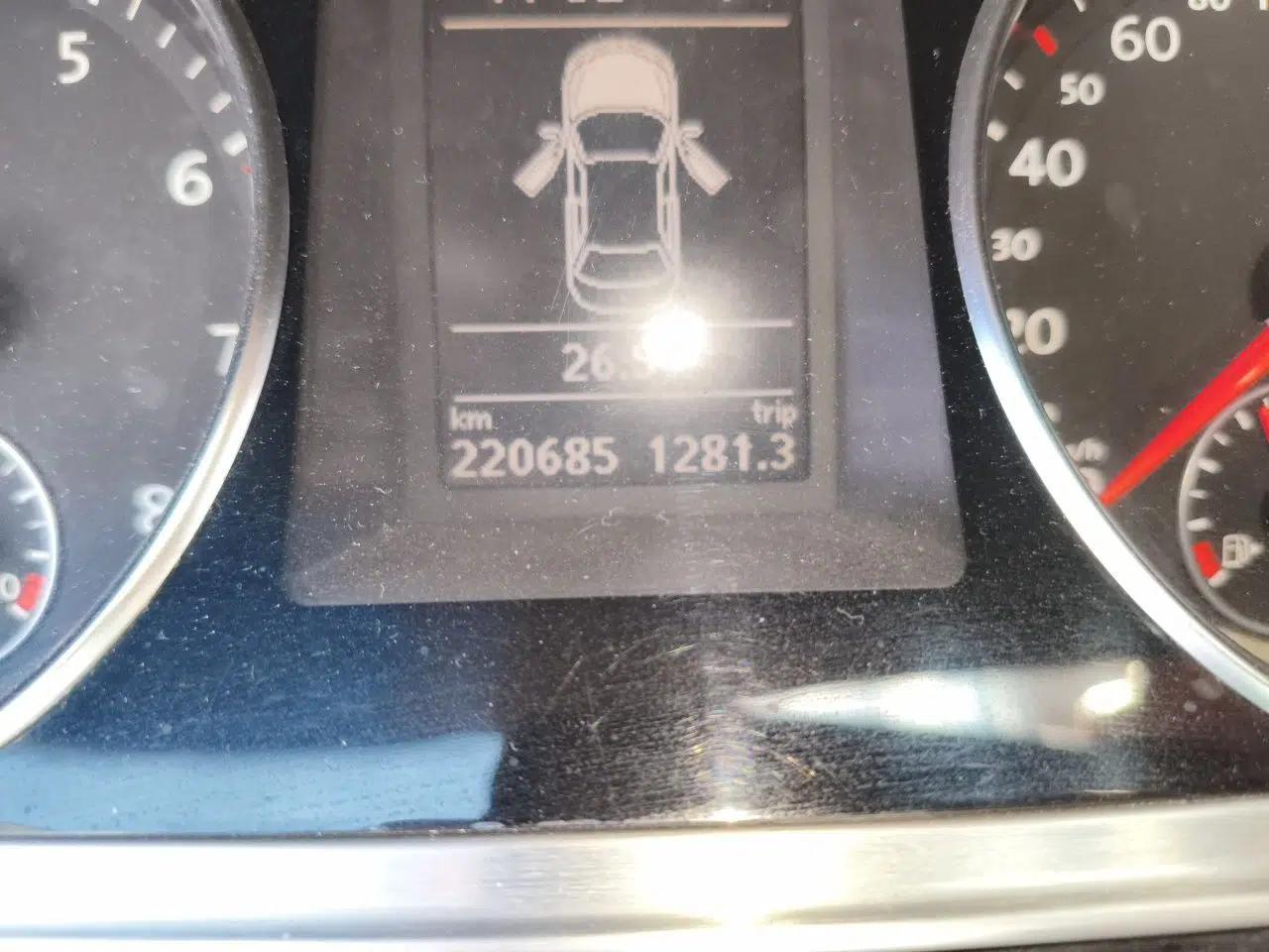 Volkswagen FAW-Volkswagen CC 2013 1.8TSI Prestige Model — миниатюра 12