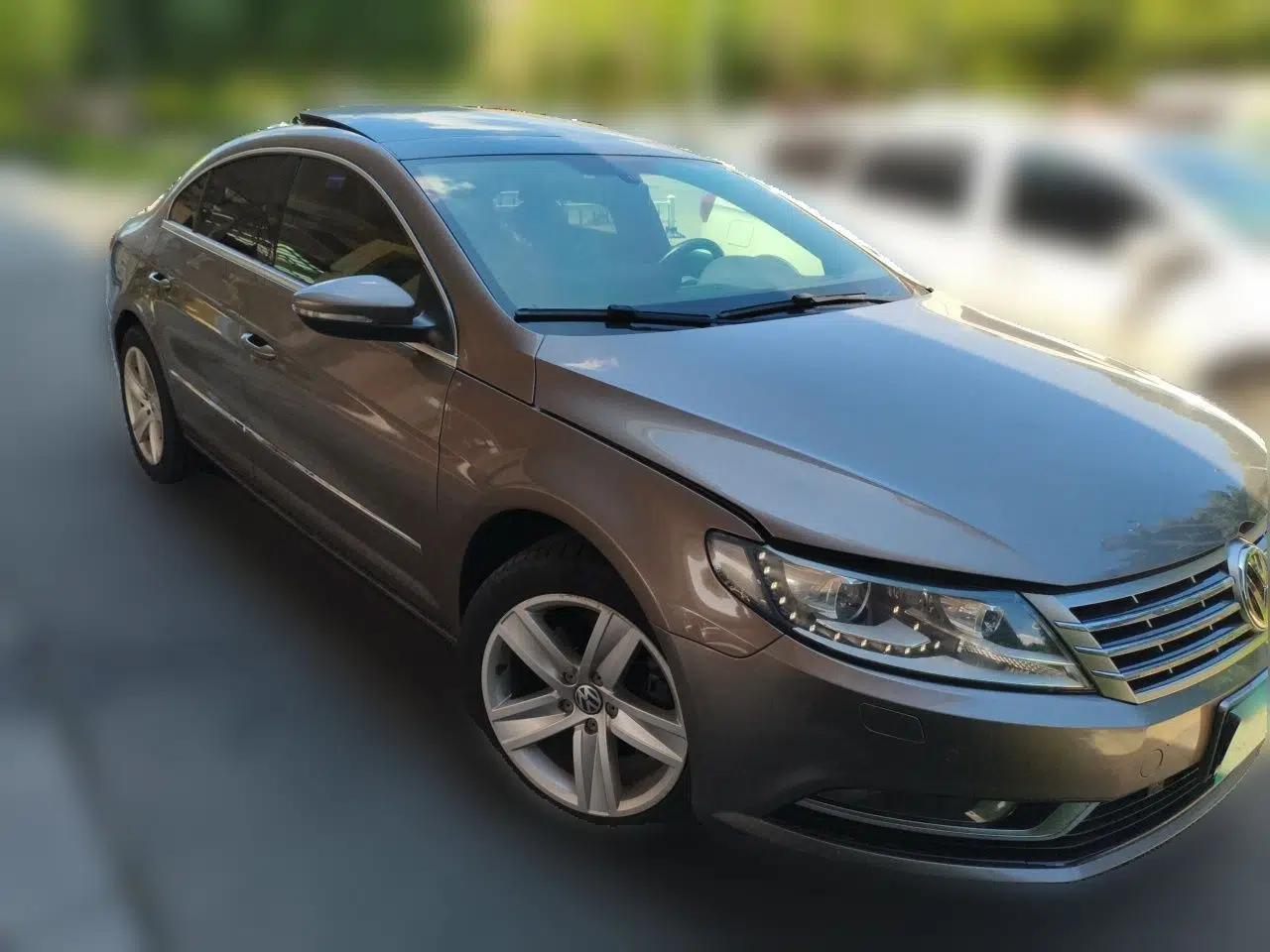 Volkswagen FAW-Volkswagen CC 2013 1.8TSI Prestige Model — миниатюра 3