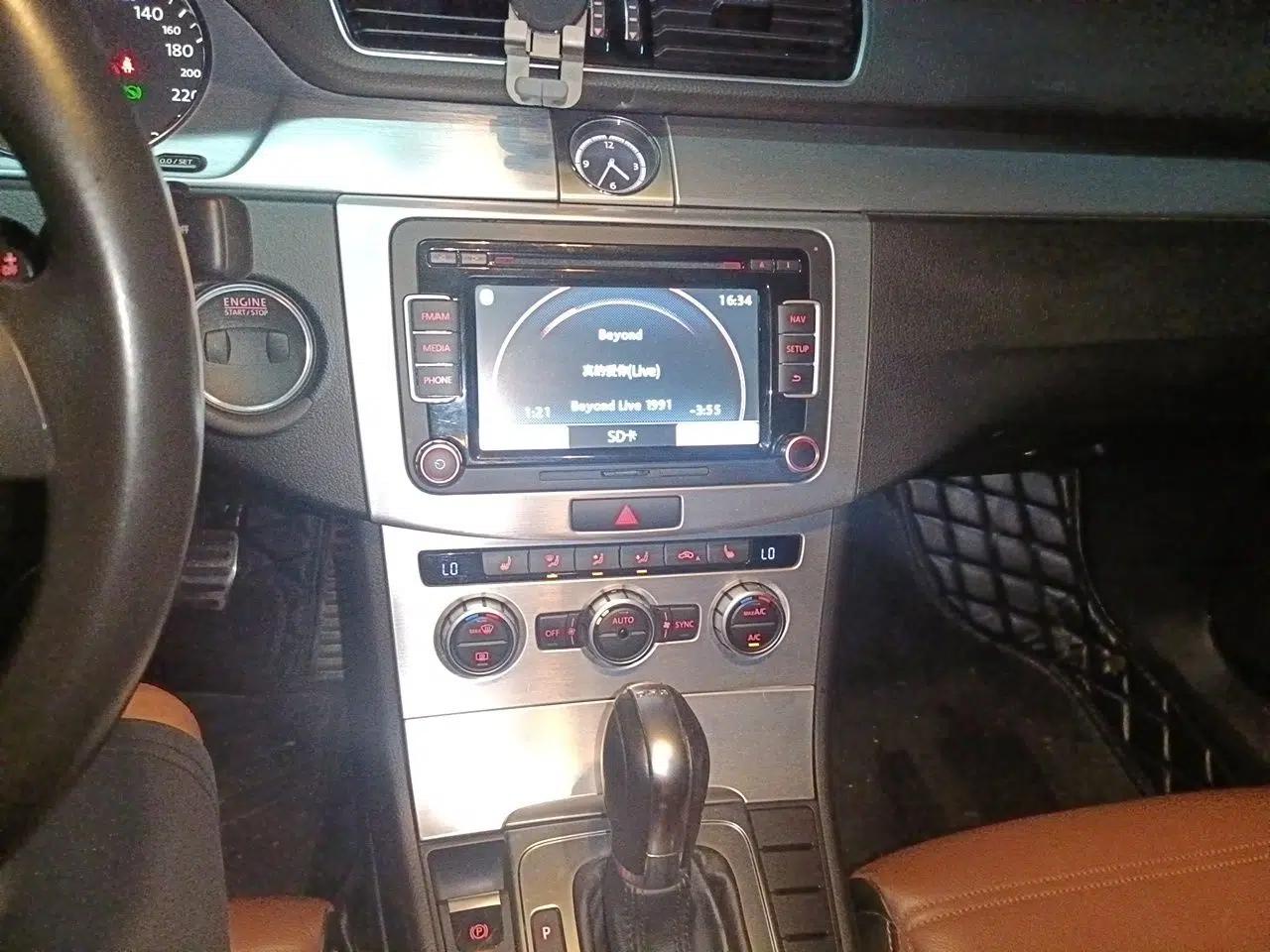 Volkswagen FAW-Volkswagen CC 2015 1.8TSI Luxury Model — миниатюра 13