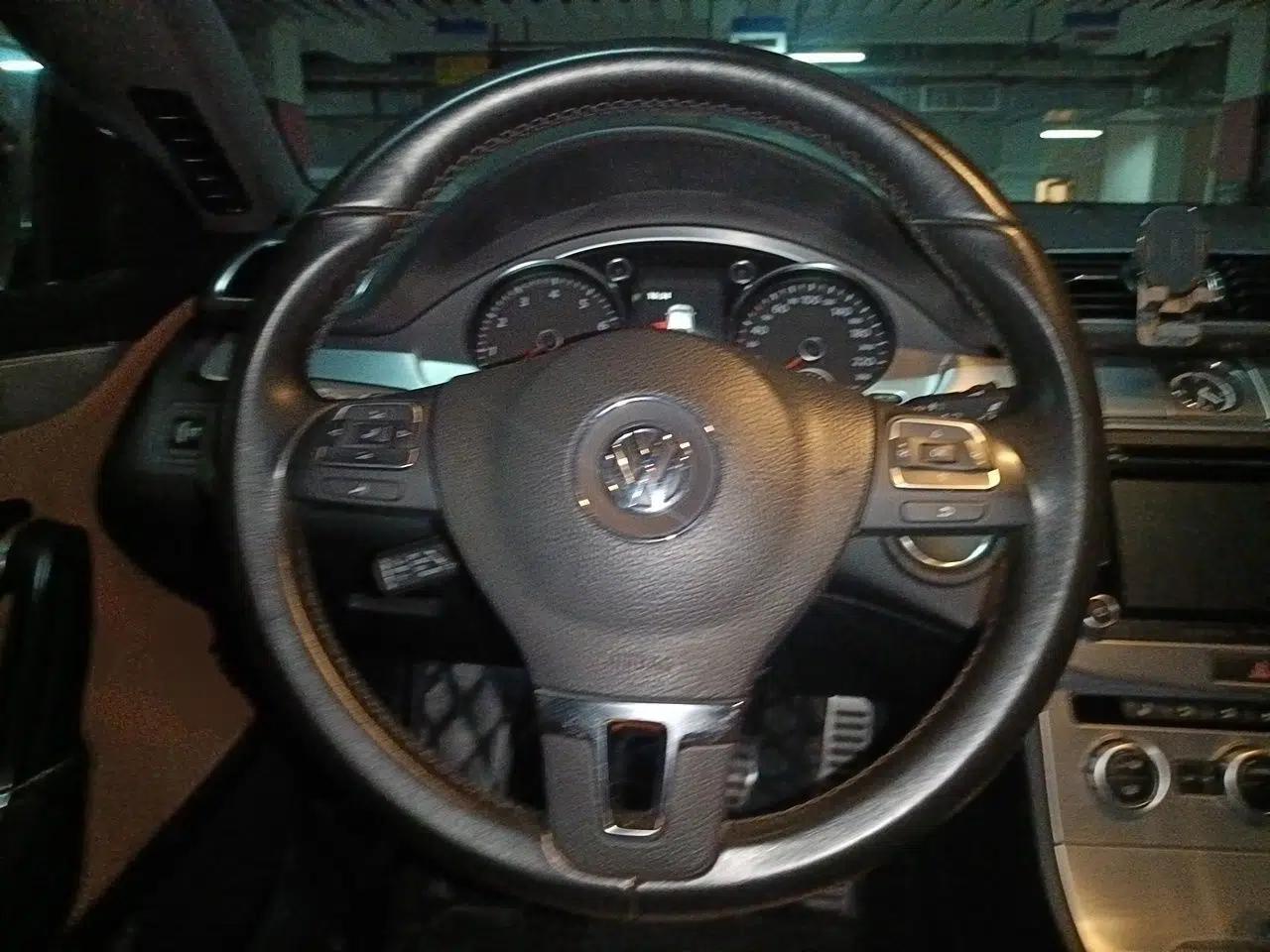 Volkswagen FAW-Volkswagen CC 2015 1.8TSI Luxury Model — миниатюра 10